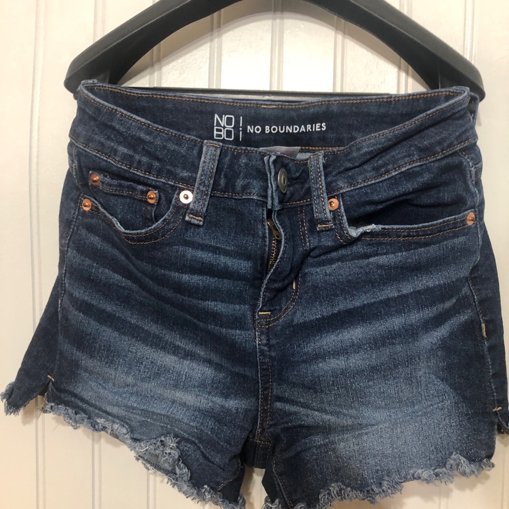 No boundaries junior denim shorts size 1